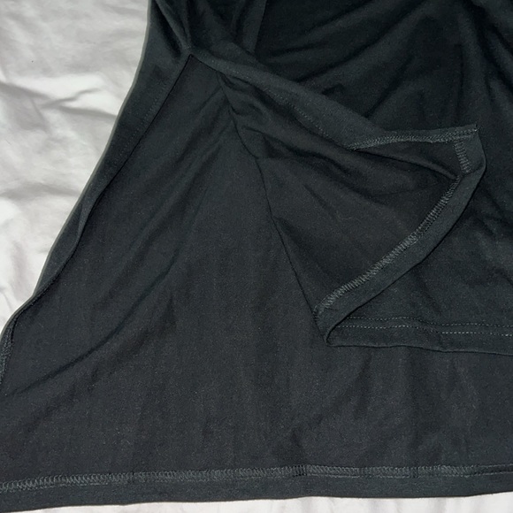 Alaster Queen - Picture 3 of 8